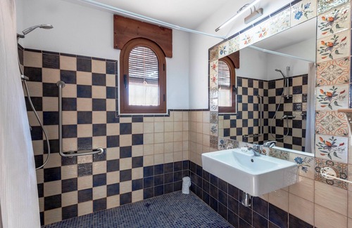 Melegis Hostel | Hostal y Apartamento Rural Los Naranjos