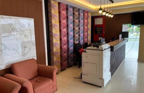 Bandar Seri Putra Hotel | Hotel Crystal Villa