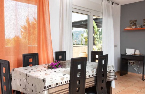 Velilla-Taramay Apartment | Las Fuentes