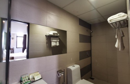 Pekeliling Hotel | Leo Palace Hotel by Whales