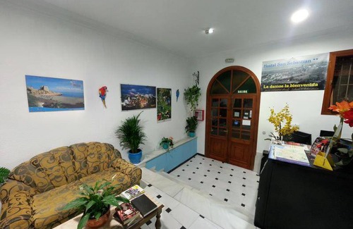 Almunecar House | Motel ∙ 8 guests