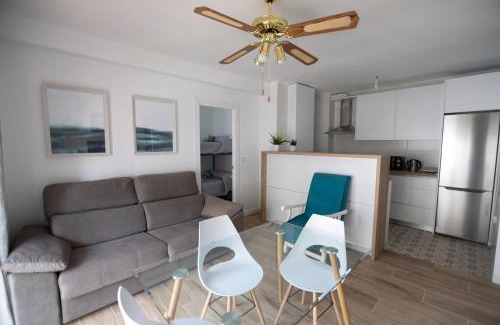 Velilla-Taramay Apartment | Piso con terraza muy cercano a la playa