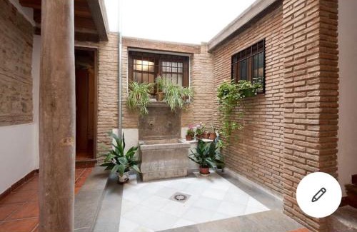 San Pedro Apartment | Piso en centro histórico frente Alhambra