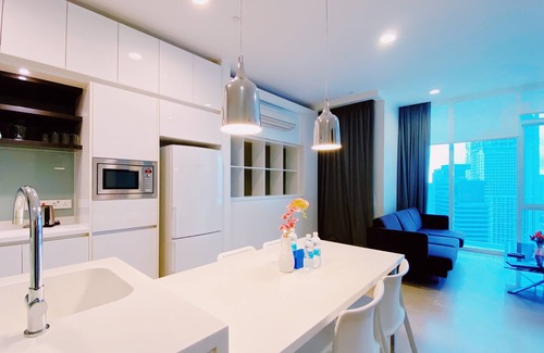 Kuala Lumpur City Centre Hotel | Platinum Service Suites Kuala Lumpur KLCC