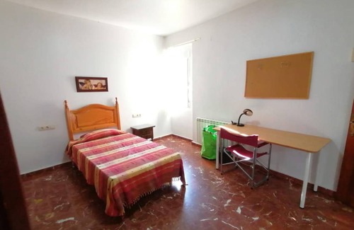 Granada City Center Resort | Private room ∙ 1 bedroom ∙ 1 guest