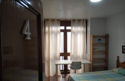 Granada City Center Resort | Private room ∙ 1 bedroom ∙ 1 guest