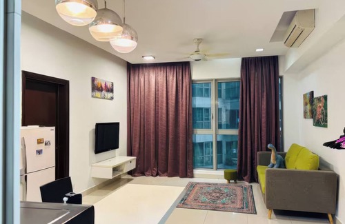 Chow Kit Condo | Regalia Residence KL Infinity Pool