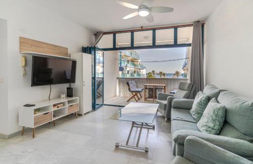Castell de Ferro Apartment | RentitSpain Castell Playa, vistas y parking