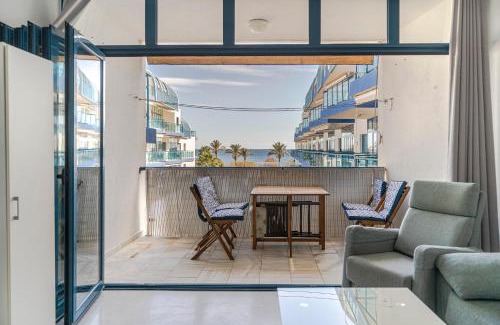 Castell de Ferro Apartment | RentitSpain Castell Playa, vistas y parking