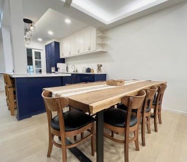 Section 9 House | Roomah Puteh