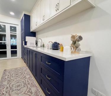 Section 9 House | Roomah Puteh