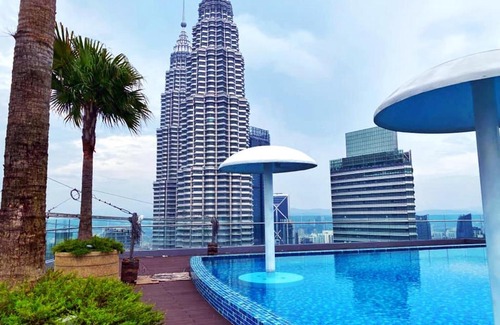 Kuala Lumpur City Centre Apartment | SKY Service Suites @ KLCC