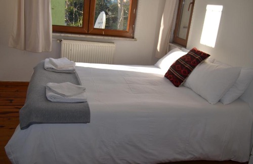Taksim Apartment | Spacious apartment Ö-3 with two bedrooms near Taksim