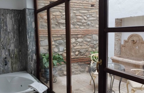 San Pedro Hostel | SUITE COMARES