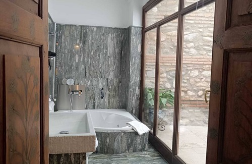 San Pedro Hostel | SUITE COMARES