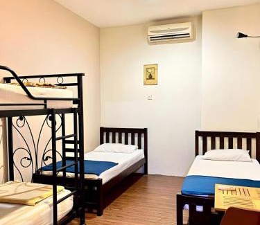 Chinatown Hostel | The Explorers Guesthouse and Hostel