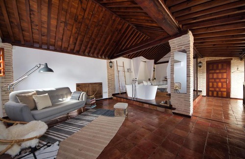 San Pedro Apartment | The Lovers Boutique