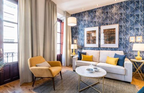 Central District Apartment | tuGuest Isabel la Catolica Apartment
