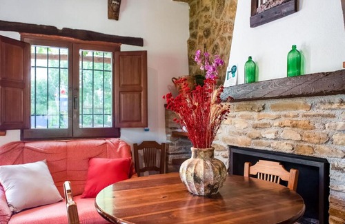 Padul House | Vacation house in Oden with pool