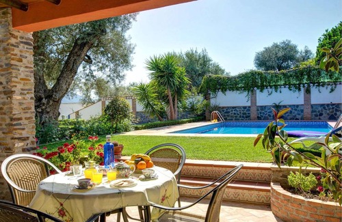Orgiva Villa | Villa ∙ 2 bedrooms ∙ 4 guests