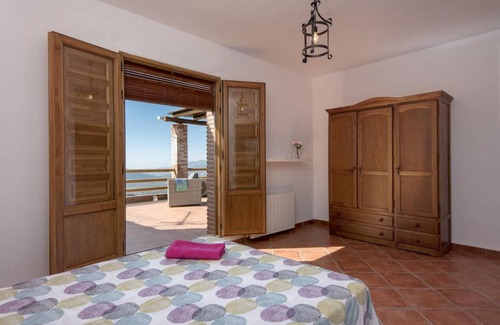 Carataunas Villa | Villa ∙ 4 bedrooms ∙ 8 guests