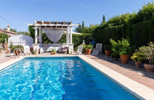 Niguelas Villa | Villa verde