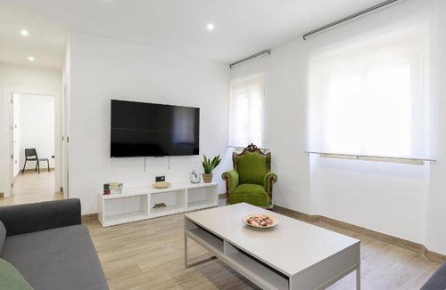 Genil Apartment | 100 m² Apartment ∙ 3 bedrooms ∙ 8 guests