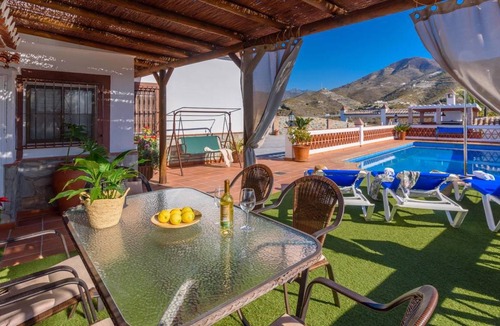 Almunecar House | 100 m² House ∙ 3 bedrooms ∙ 6 guests