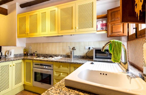 Albunuelas House | 104 m² House ∙ 3 bedrooms ∙ 6 guests