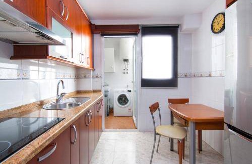 Velez de Benaudalla Apartment | 110 m² Apartment ∙ 3 bedrooms ∙ 6 guests