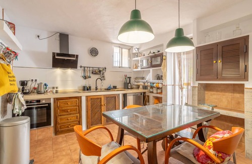 Almunecar House | 110 m² House ∙ 3 bedrooms ∙ 6 guests