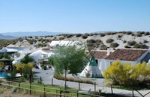 Baza House | 110 m² House ∙ 3 bedrooms ∙ 8 guests