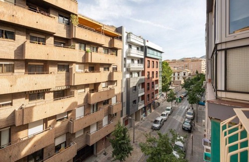 Camino de Ronda Apartment | 113 m² Apartment ∙ 3 bedrooms ∙ 5 guests