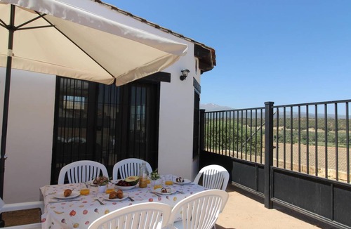 Alcudia de Guadix Cottage | 115 m² Cabin ∙ 3 bedrooms ∙ 6 guests