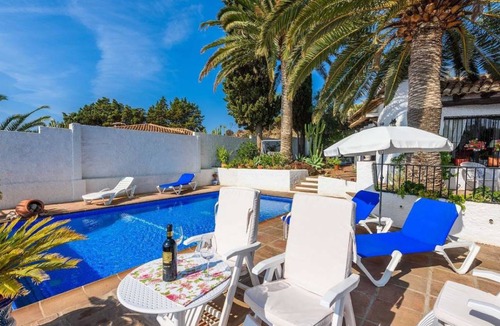 Salobrena Villa | 124 m² Villa ∙ 3 bedrooms ∙ 6 guests