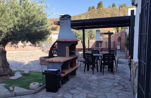 Cortes y Graena Apartment | 130 m² Apartment ∙ 4 bedrooms ∙ 8 guests