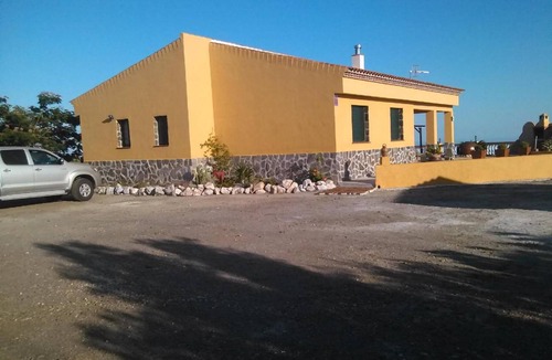 Itrabo House | 130 m² House ∙ 3 bedrooms ∙ 6 guests