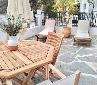 Capileira House | 140 m² House ∙ 3 bedrooms ∙ 8 guests