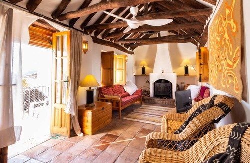 Albunuelas Villa | 146 m² Villa ∙ 4 bedrooms ∙ 8 guests