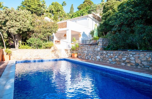 Almunecar House | 150 m² House ∙ 3 bedrooms ∙ 6 guests