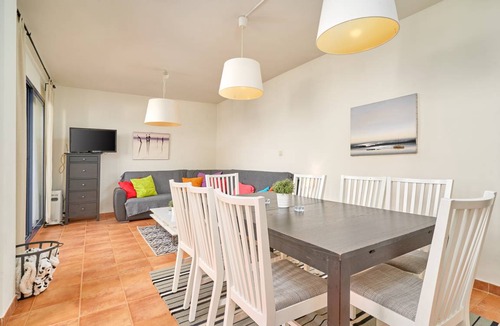 Almunecar House | 150 m² House ∙ 4 bedrooms ∙ 8 guests