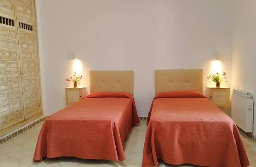 Almunecar Hotel | 16 m² Hotel ∙ 8 guests