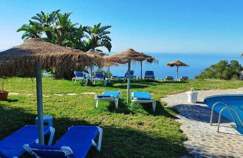 Almunecar Hotel | 16 m² Hotel ∙ 8 guests