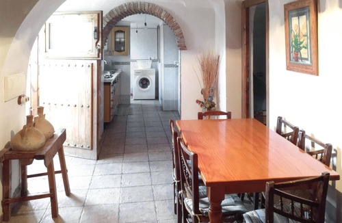 Baza House | 2 bedroom nice home in Baza