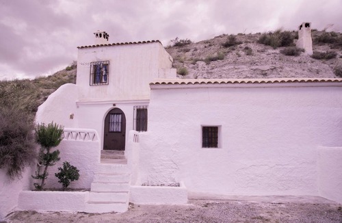 Caniles Cottage | 2-Storey Cave-House