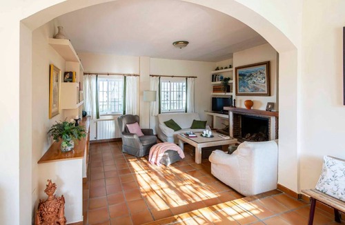 Las Gabias House | 200 m² House ∙ 5 bedrooms ∙ 12 guests