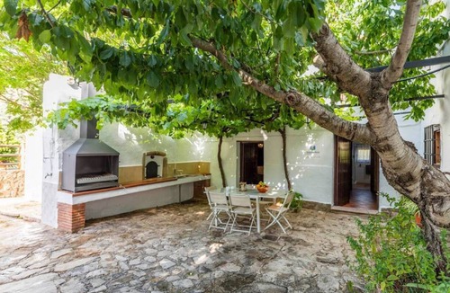Montefrio Villa | 200 m² Villa ∙ 6 bedrooms ∙ 10 guests