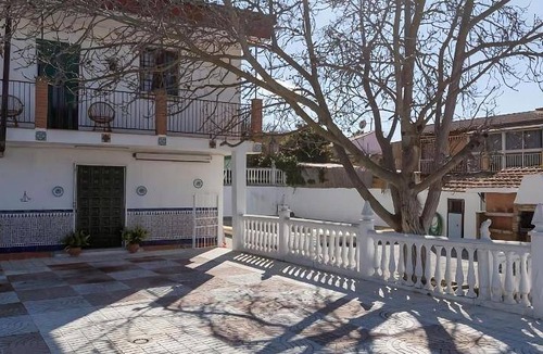 Viznar House | 220 m² House ∙ 6 bedrooms ∙ 22 guests