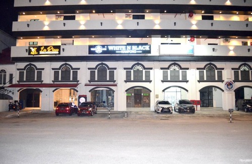 Kuala Lumpur City Centre Hotel | 25 m² Hotel ∙ 2 guests