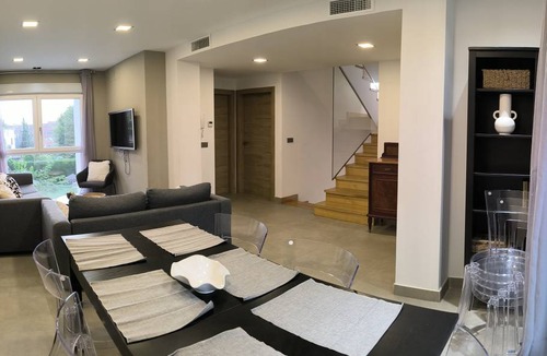 Cervantes House | 250 m² House ∙ 7 bedrooms ∙ 15 guests